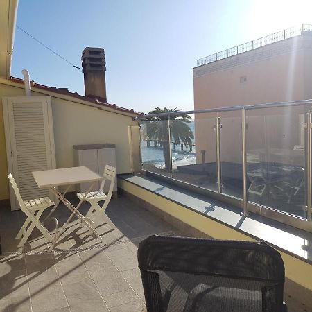 Casaviva - Casa Vacanze A Ceriale Con Terrazza المظهر الخارجي الصورة