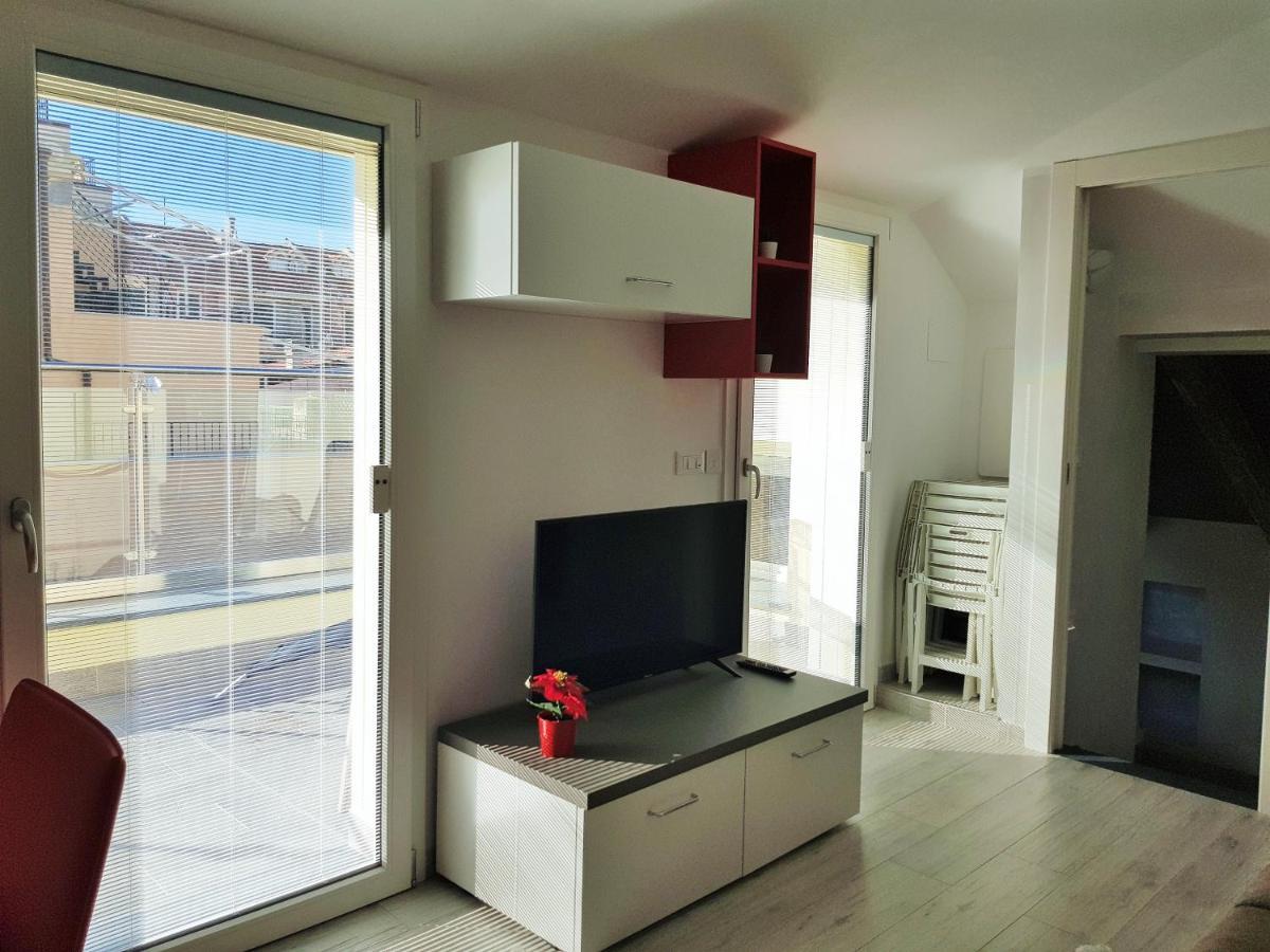 Casaviva - Casa Vacanze A Ceriale Con Terrazza المظهر الخارجي الصورة
